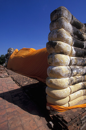 Reclining Buddha